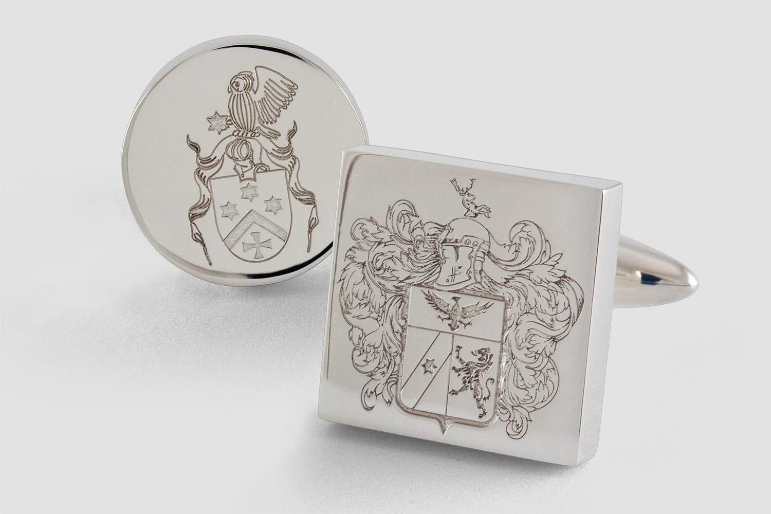 Family crest engraved on sterling silver wedding cufflinks, ZAUNICK atelier